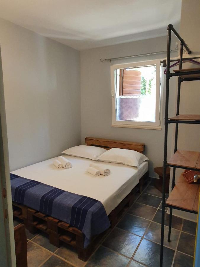 Apartmani Huljic Stari Grad  Esterno foto